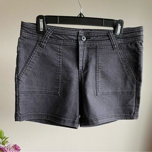 Prana dark jean shorts 4”, women’s size 6